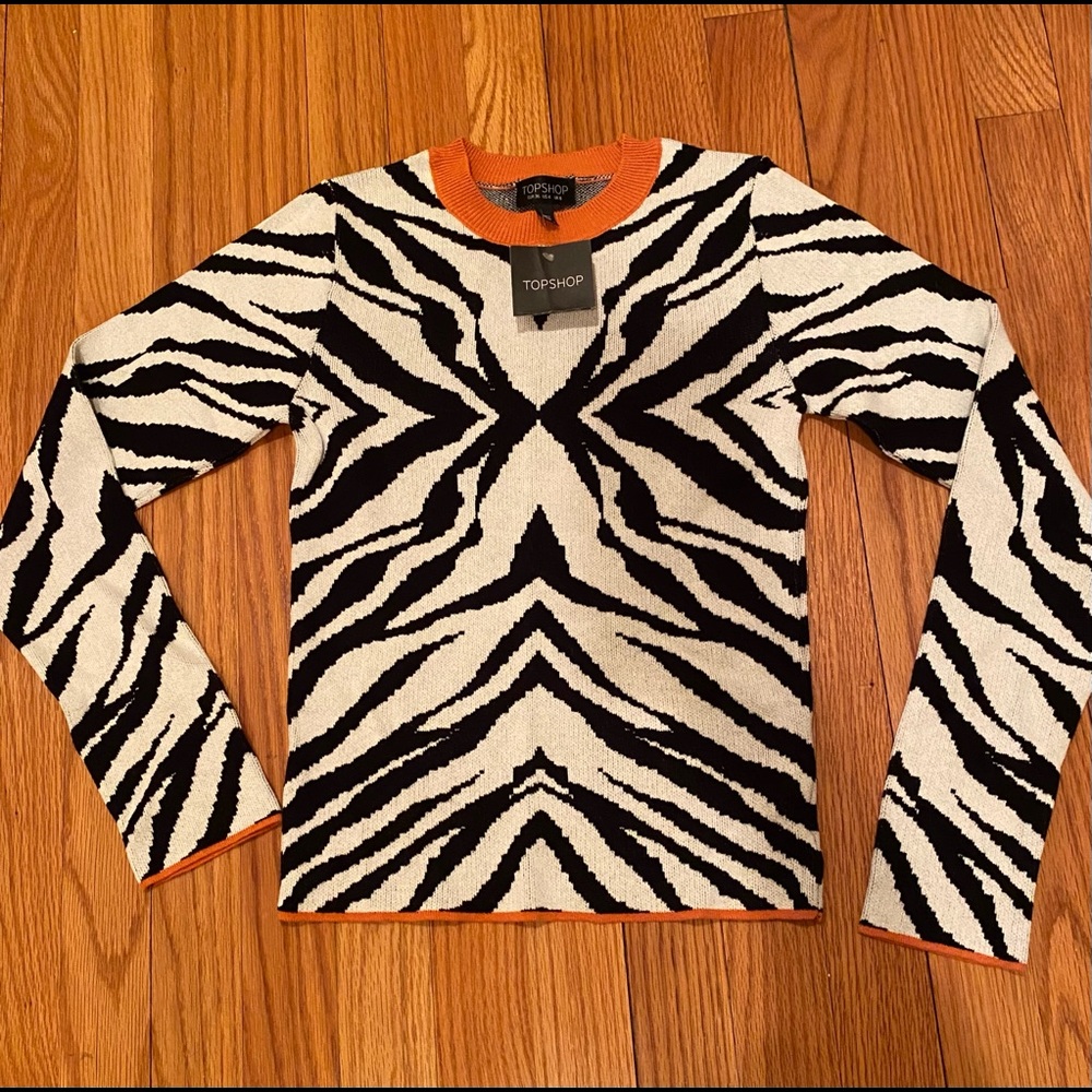 Topshop Sweater NWT zebra/orange trim